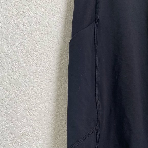 LULULEMON Black Speed Tight 25” Leggingss Size 4 - Picture 13 of 16
